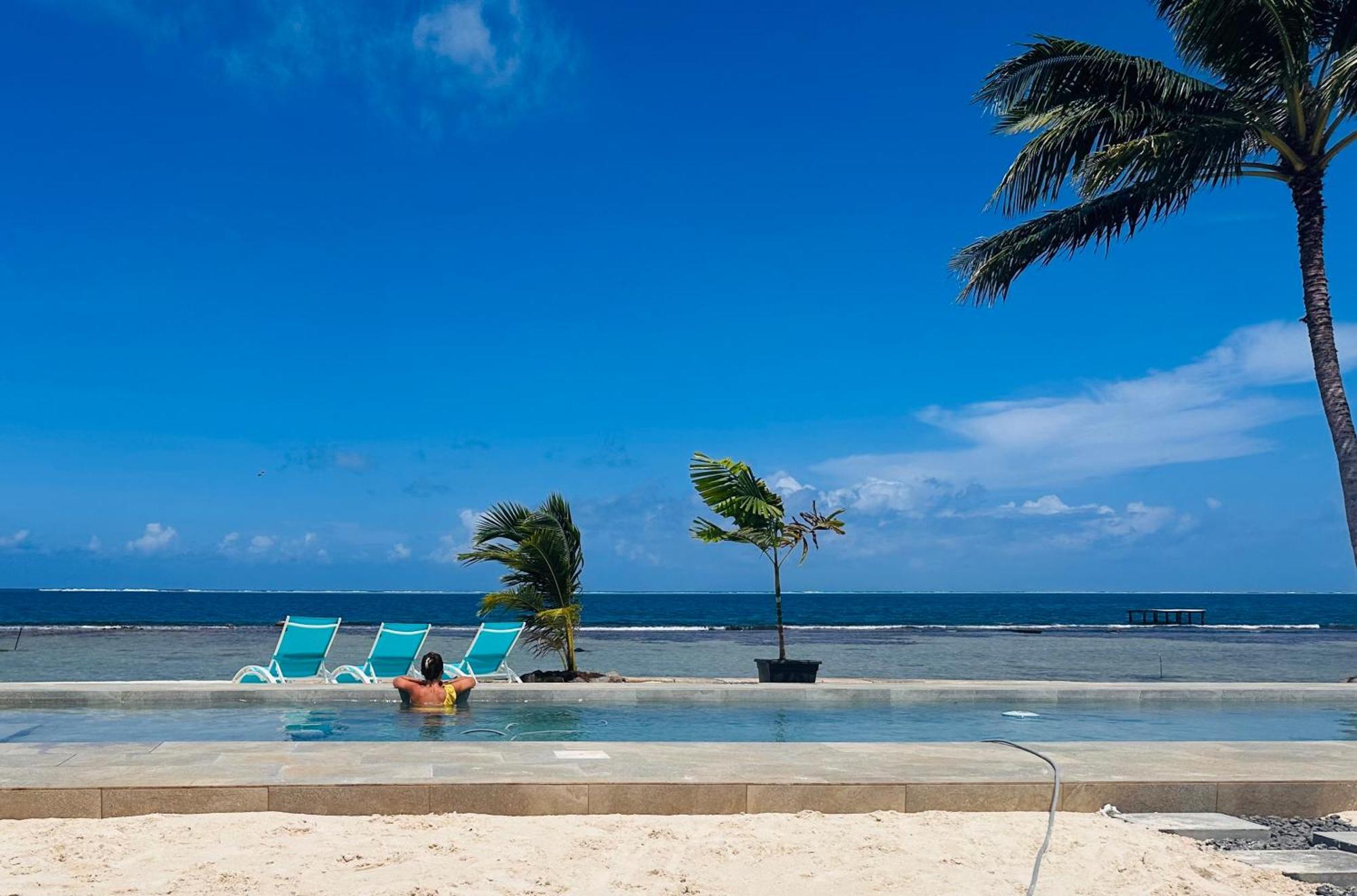 Pension Irivai Appartement Puatou 1 Chambre Bord De Mer ウツロア エクステリア 写真