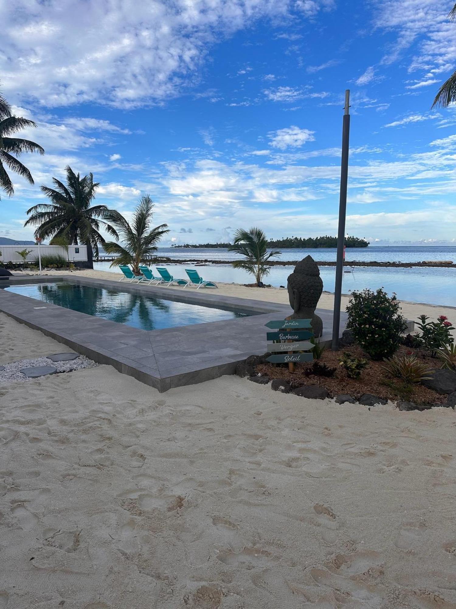 Pension Irivai Appartement Puatou 1 Chambre Bord De Mer ウツロア エクステリア 写真