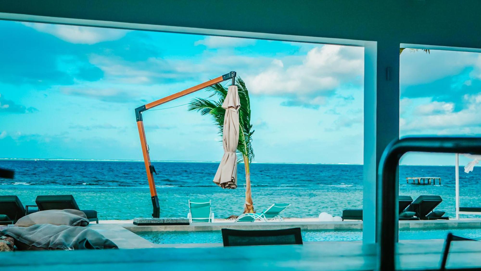 Pension Irivai Appartement Puatou 1 Chambre Bord De Mer ウツロア エクステリア 写真