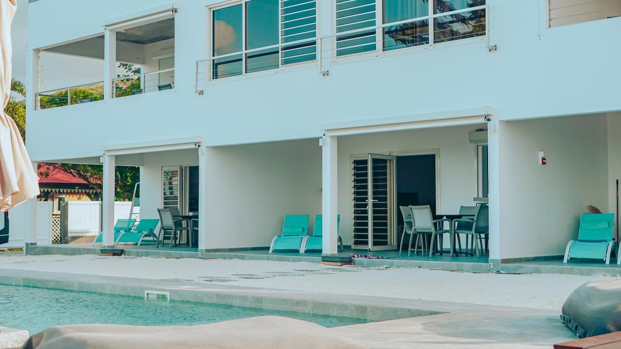 Pension Irivai Appartement Puatou 1 Chambre Bord De Mer ウツロア エクステリア 写真