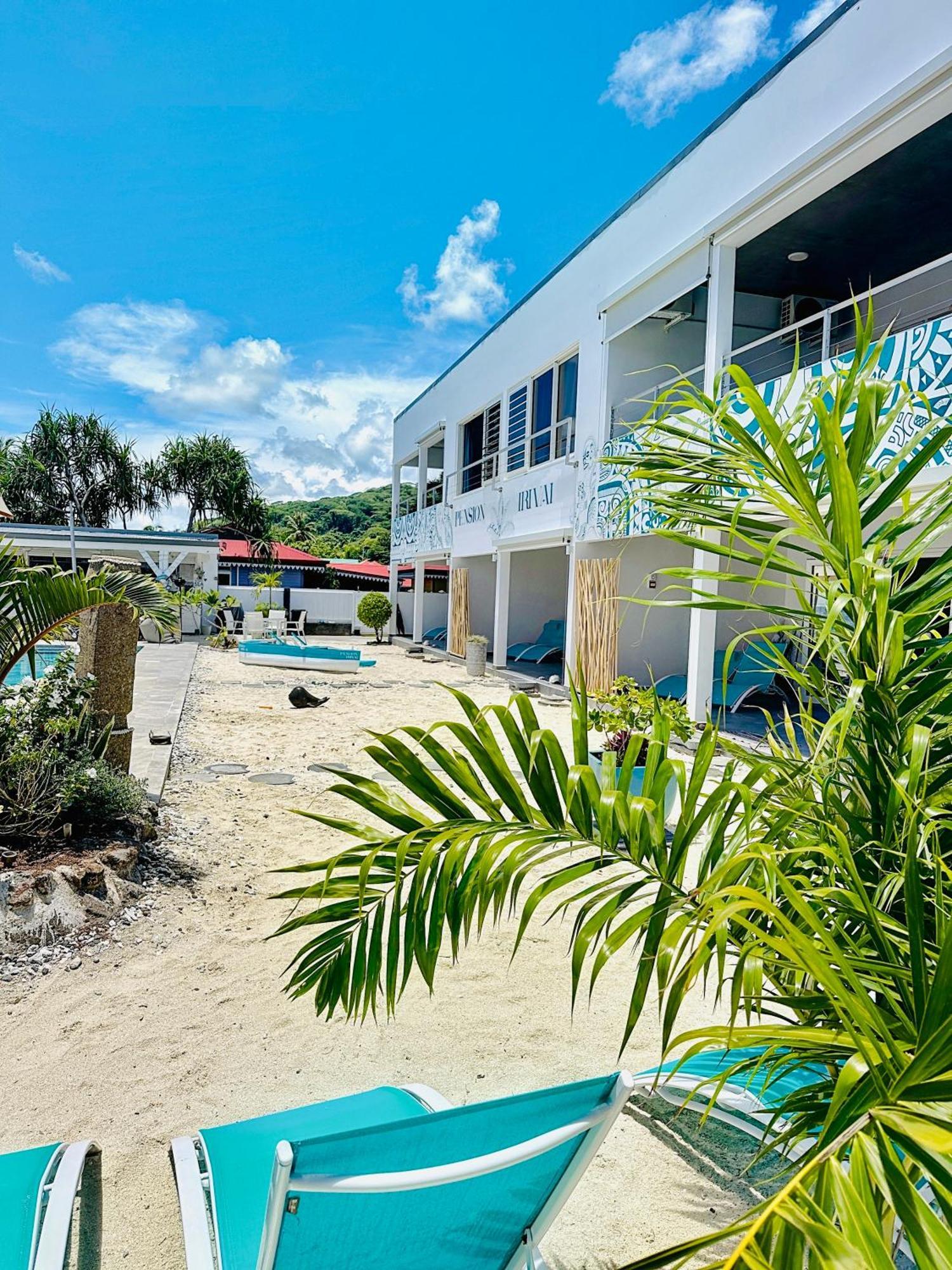 Pension Irivai Appartement Puatou 1 Chambre Bord De Mer ウツロア エクステリア 写真