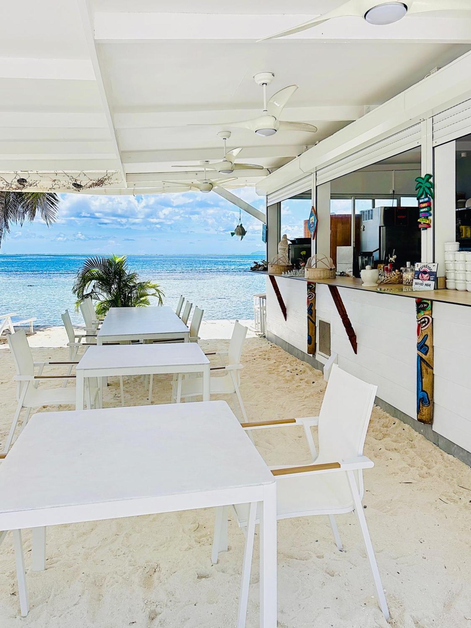 Pension Irivai Appartement Puatou 1 Chambre Bord De Mer ウツロア エクステリア 写真